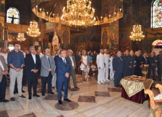 ΕΟΡΤΑΣΜΟΣ «ΤΗΣ ΗΜΕΡΑΣ ΤΙΜΗΣ ΤΩΝ ΑΠΟΣΤΡΑΤΩΝ ΕΛ.ΑΣ.» Εκδήλωση μέσα σε εκκλησία με σεβασμό και ειρήνη, όπου συμμετέχουν επίσημοι και πολίτες.