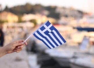 ΟΧΙ! Η ηρωική στάση της Ελλάδας το 1940: Ένα μάθημα αντίστασης Πανό της Ελλάδας με θέμα κυκλική δημοκρατία.