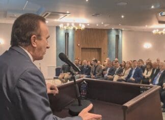 Επίσκεψη προέδρου στα Χανιά (Κρήτη) Απρίλιος 2025 Ομιλητής στη διάλεξη σχετικά με Κυκλική Δημοκρατία και βιώσιμη ανάπτυξη.