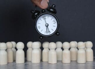 Η ΚΥΒΕΡΝΗΣΗ ΠΡΟΔΙΔΕΙ ΤΗΝ ΚΡΗΤΗ – ΑΜΕΣΗ ΕΝΤΑΞΗ ΣΤΟ «ΕΞΟΙΚΟΝΟΜΩ» ΚΑΙ ΤΕΛΟΣ ΣΤΟΥΣ ΠΛΕΙΣΤΗΡΙΑΣΜΟΥΣ! Χειρισμός ρολογιού παρακολούθησης κυκλικής διακυβέρνησης.