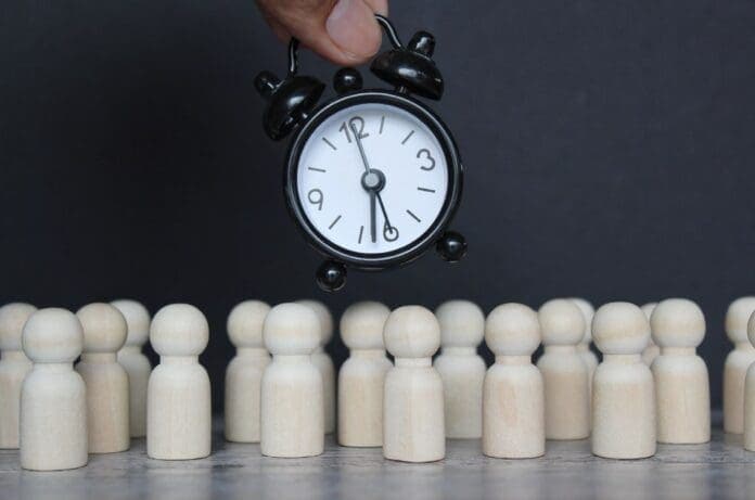 Χρονόμετρο Κυκλική Δημοκρατία. Χειρισμός ρολογιού παρακολούθησης κυκλικής διακυβέρνησης.