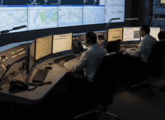 ΑΠΑΡΑΔΕΚΤΗ ΕΠΙΔΕΙΞΗ ΑΝΕΥΘΥΝΟΤΗΤΑΣ ΣΤΗ ΒΟΥΛΗ ΓΙΑ ΤΟΝ ΣΙΔΗΡΟΔΡΟΜΟ Ευρωπαϊκή διακυβέρνηση και ψηφιακή διαχείριση σε κέντρο ελέγχου.