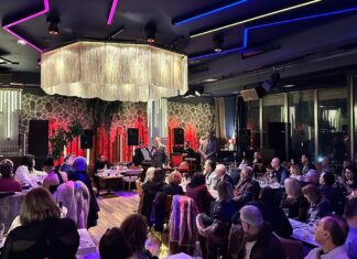 Μήνυμα Ελπίδας από τη Θεσσαλονίκη – Πλήθος Κόσμου στη Μεγάλη Φιλανθρωπική εκδήλωση του Πανελληνίου Συλλόγου Φίλων Αστυνομίας Ομιλία σε εκδήλωση με πολιτική συζήτηση και δημοκρατική συμμετοχή.