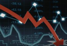 Η Μεσαία Τάξη στο Απόσπασμα των Επιδομάτων: Η Μεγάλη Απάτη του “Υπερπλεονάσματος”